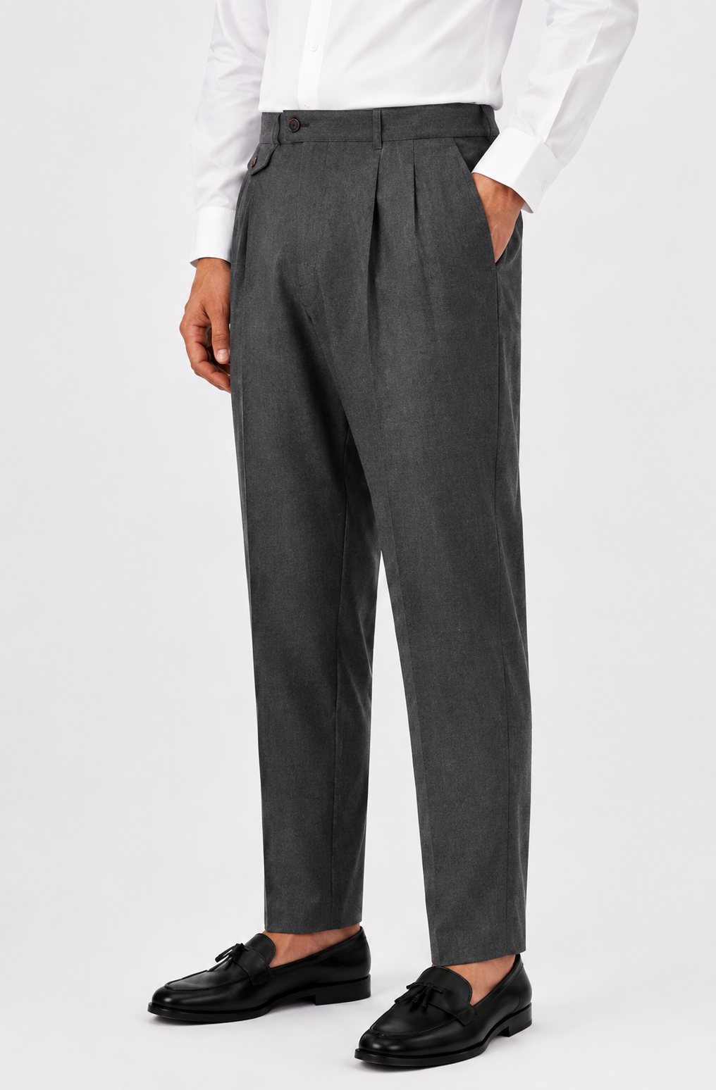 Double Pleated Tapered Trousers