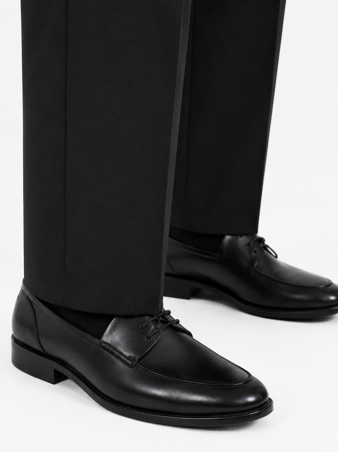 Single Pleat Straight Trousers